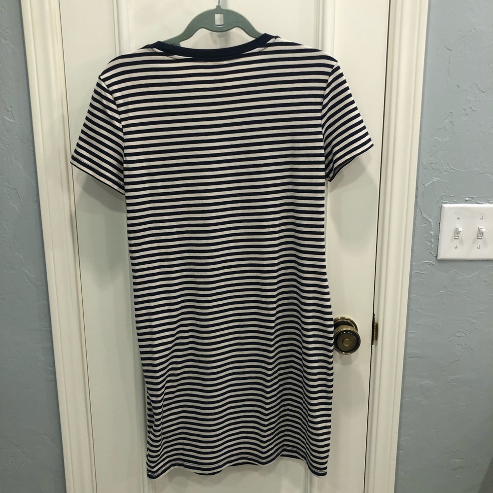 H&M Basic Navy & White Striped T-Shirt Dress - Picture 5 of 6